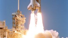 Shuttle hiresspace launches time