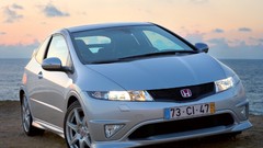 Silver cars Honda civic