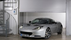Silver cars lotus evora