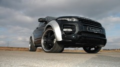 Silver front Range Rover Range Rover Evoque Loder1899