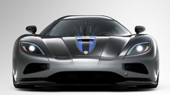 Silver koenigsegg agera