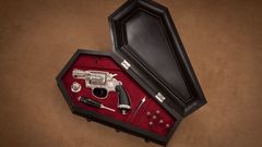 Silver special Colt pistol detective plated