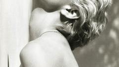 Singer Music and Dance