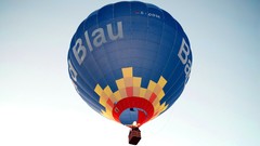 Skies hot air balloons