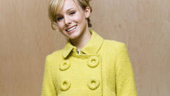 Smiling blondes woman Kristen