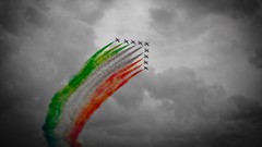 Smoke plan tricolor colors jet Frecce Tricolori