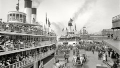 Smoke ships steamer USA historic detroit Docks luggages Amin 