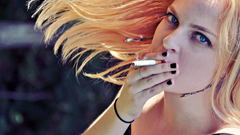 Smoking blue eyes nails