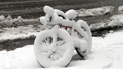 Snow Bicycles fluffy roads