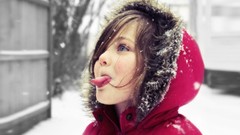Snow children tongue