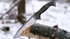 Snow Knives busse