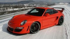 Snow Porsche cars