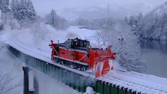 Snow trains lakes