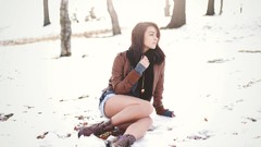 Snow woman brunettes