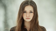 Snow woman faces brunettes