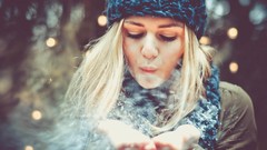 Snow woman hats outdoors blondes