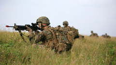 Soldiers Guns Army military