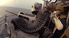 Soldiers Guns destroyer