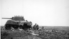 Soldiers tanks