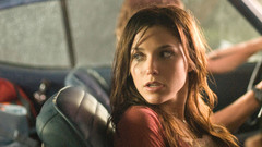 Sophia bush Celebrity