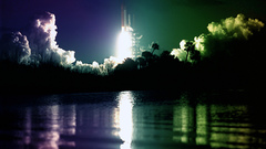 Space shuttle lakes Liftoff