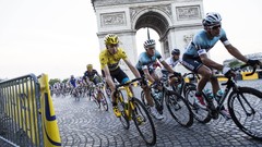 Sports arc de triomphe cycling Christopher Froome
