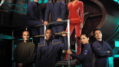 Star Trek Jolene Blalock Linda Park scott bakula
