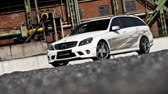 Static Mercedes-Benz amg Edo Competition C 63