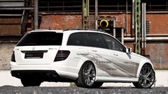 Static Mercedes-Benz amg Edo Competition C 63