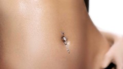 Stomach piercing Nikki Sanderson