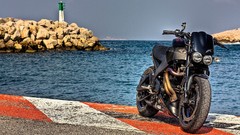 Stones motorbikes Sea