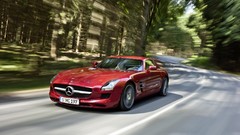 Streets cars Mercedes-Benz