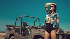 Summer woman cars sunglasses brunettes lisa