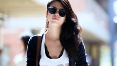 Sun woman glasses brunettes models