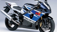 Suzuki motorbikes Suzuki GSX-R600 Suzuki GSX-R1000