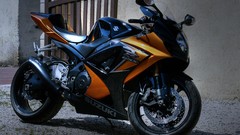 Suzuki vehicles motorbikes