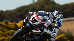 Suzuki vehicles motorbikes racing