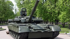 Tanks T-80