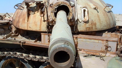 Tanks wrecks Iraq Russian