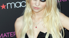 Taylor momsen