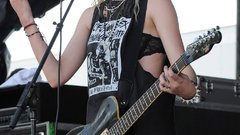 Taylor momsen
