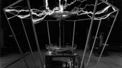 Tesla transformator sw foto