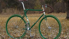 There ride fixed gear fixie