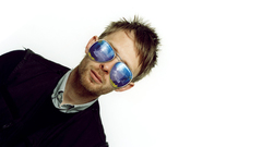 Thom thumb czechin in