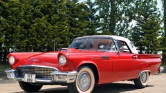 Thunderbirds classic cars Ford Thunderbird