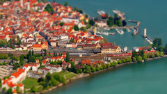 Tilt-shift