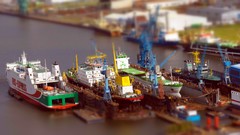 Tilt-shift