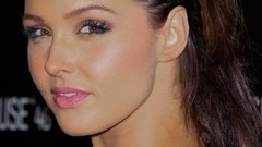 Tomb Raider 2012 Camilla Luddington