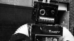 Tommy robot