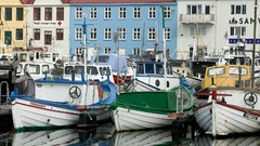 Towns Boats vehicles